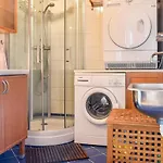 Vakantiehuis Stunning In Os With Kitchen